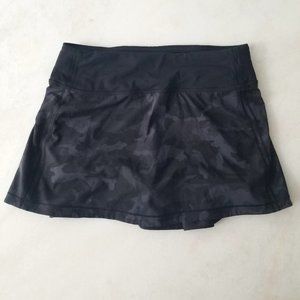 Lululemon Pace Rival Mid-Rise Skirt in Camo Size 2